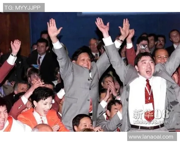 一点一点足球球星的崛起之路从默默无闻到世界瞩目的辉煌历程 一点一点足球球星的崛起之路从默默无闻到世界瞩目的辉煌历程