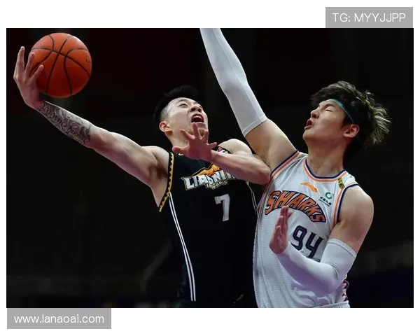 上海篮球队荣登篮球比赛经验排行榜第二名引发热议 上海篮球队荣登篮球比赛经验排行榜第二名引发热议